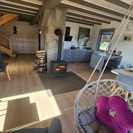 Comfortable With A Terrace And Garden Semesterbostad