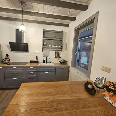 Comfortable With A Terrace And Garden Semesterbostad *
